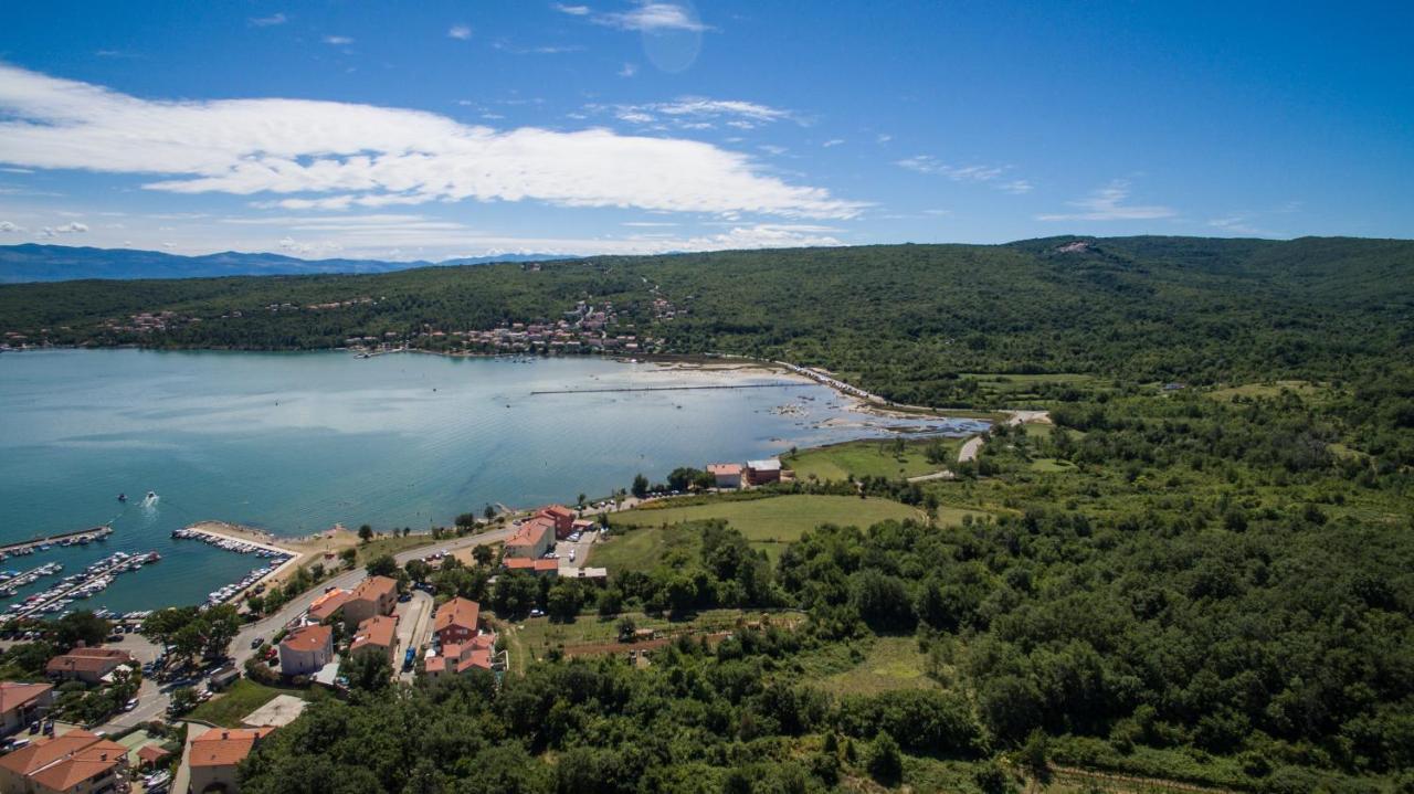 Apartments Villa Diamant With Pool & Whirlpool Čižići Kültér fotó